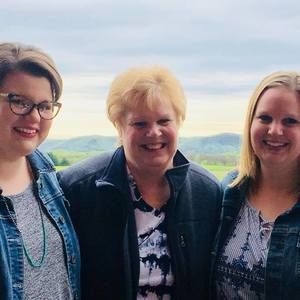 Meet your Posher, Katie